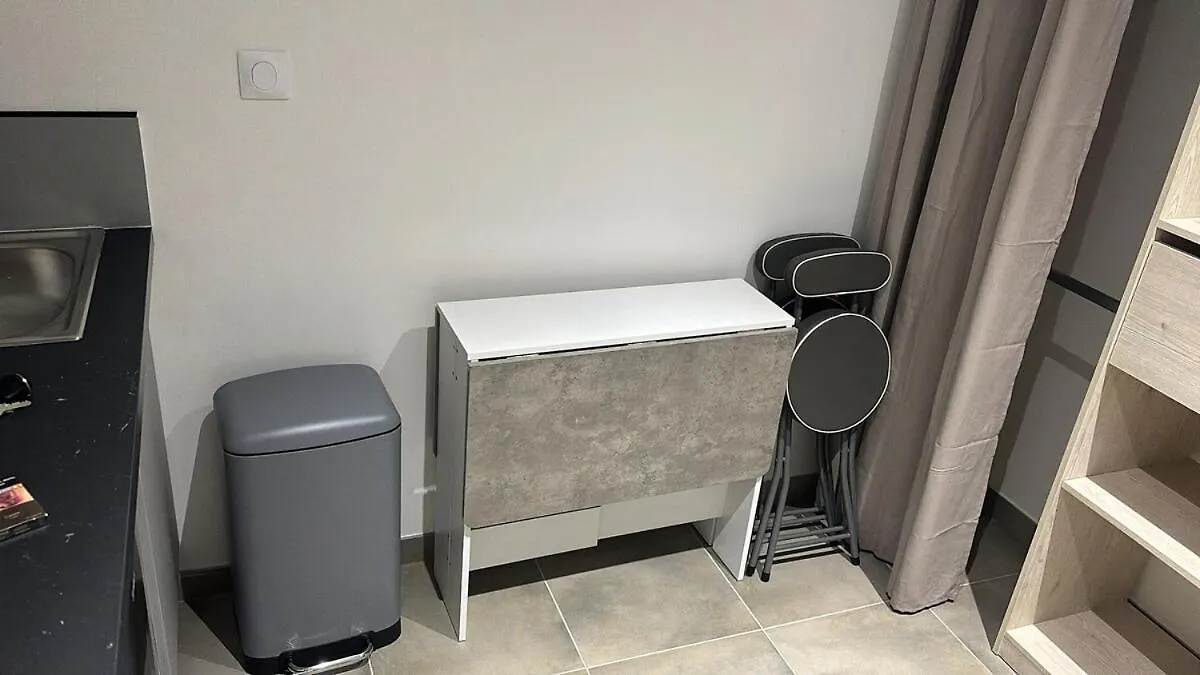 Modern Studio Near Stade Velodrome Metro Station Marseille Apartment