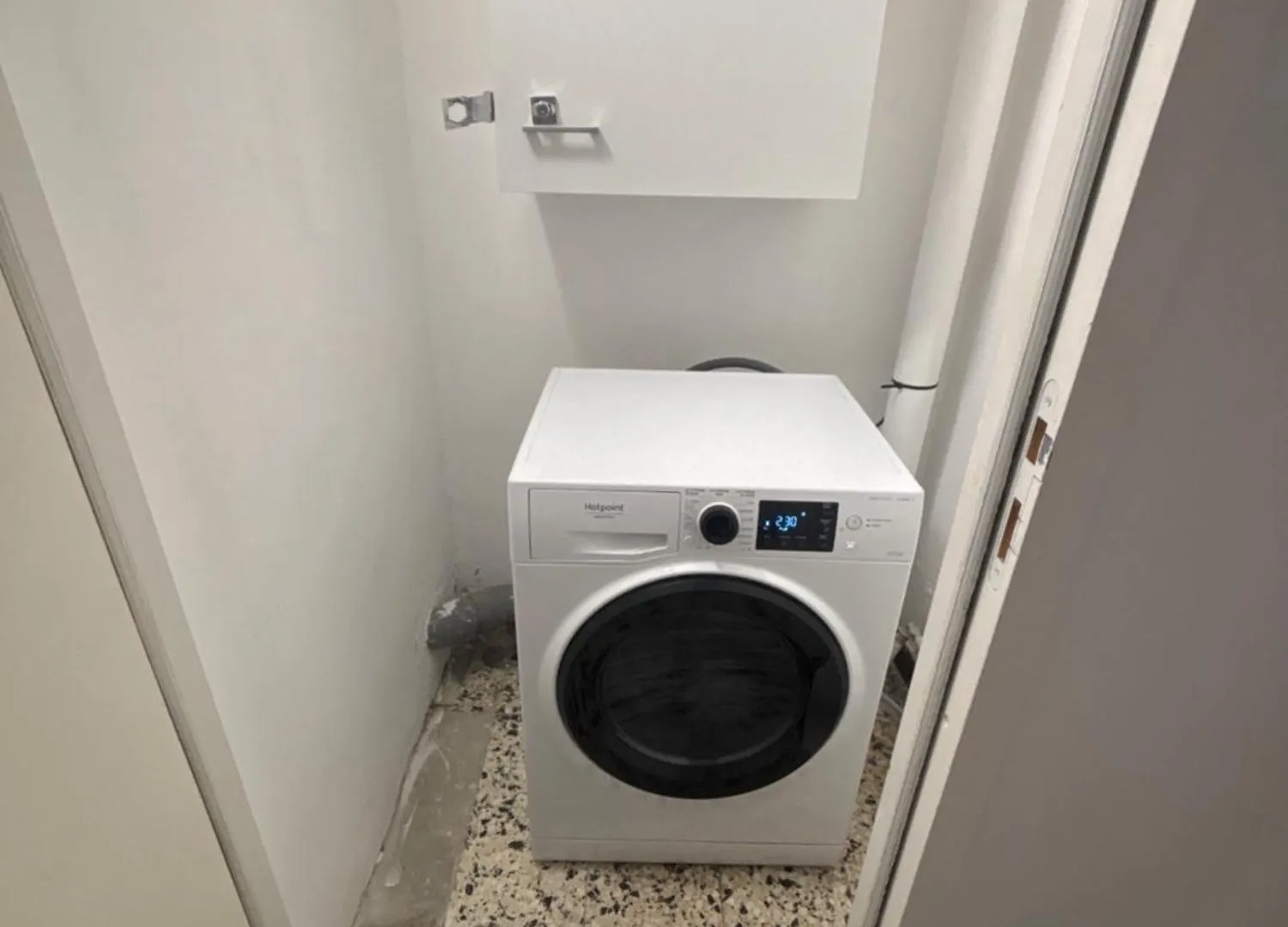 Modern Studio Near Stade Velodrome Metro Station Marseille